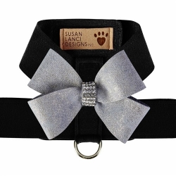 Black Tinkie Harness with Platinum Glitzerati Nouveau Bow   Roxy & Lulu, wooflink, susan lanci, dog clothes, small dog clothes, urban pup, pooch outfitters, dogo, hip doggie, doggie design, small dog dress, pet clotes, dog boutique. pet boutique, bloomingtails dog boutique, dog raincoat, dog rain coat, pet raincoat, dog shampoo, pet shampoo, dog bathrobe, pet bathrobe, dog carrier, small dog carrier, doggie couture, pet couture, dog football, dog toys, pet toys, dog clothes sale, pet clothes sale, shop local, pet store, dog store, dog chews, pet chews, worthy dog, dog bandana, pet bandana, dog halloween, pet halloween, dog holiday, pet holiday, dog teepee, custom dog clothes, pet pjs, dog pjs, pet pajamas, dog pajamas,dog sweater, pet sweater, dog hat, fabdog, fab dog, dog puffer coat, dog winter ja