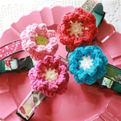 Crochet Flower Collar Accessories mimi green, crochet flower, dog store, pet store, dog boutique,pet boutique, pet clothes, small dog clothes, pet collar, dog collar, wooflink, dog flower collar bow