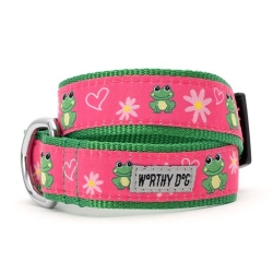 Green Ribbit Collar & Lead Collection        wooflink, susan lanci, dog clothes, small dog clothes, urban pup, pooch outfitters, dogo, hip doggie, doggie design, small dog dress, pet clotes, dog boutique. pet boutique, bloomingtails dog boutique, dog raincoat, dog rain coat, pet raincoat, dog shampoo, pet shampoo, dog bathrobe, pet bathrobe, dog carrier, small dog carrier, doggie couture, pet couture, dog football, dog toys, pet toys, dog clothes sale, pet clothes sale, shop local, pet store, dog store, dog chews, pet chews, worthy dog, dog bandana, pet bandana, dog halloween, pet halloween, dog holiday, pet holiday, dog teepee, custom dog clothes, pet pjs, dog pjs, pet pajamas, dog pajamas,dog sweater, pet sweater, dog hat, fabdog, fab dog, dog puffer coat, dog winter jacket, dog col