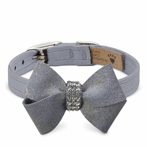 Platinum Glitzerati Nouveau Bow Collar  Roxy & Lulu, wooflink, susan lanci, dog clothes, small dog clothes, urban pup, pooch outfitters, dogo, hip doggie, doggie design, small dog dress, pet clotes, dog boutique. pet boutique, bloomingtails dog boutique, dog raincoat, dog rain coat, pet raincoat, dog shampoo, pet shampoo, dog bathrobe, pet bathrobe, dog carrier, small dog carrier, doggie couture, pet couture, dog football, dog toys, pet toys, dog clothes sale, pet clothes sale, shop local, pet store, dog store, dog chews, pet chews, worthy dog, dog bandana, pet bandana, dog halloween, pet halloween, dog holiday, pet holiday, dog teepee, custom dog clothes, pet pjs, dog pjs, pet pajamas, dog pajamas,dog sweater, pet sweater, dog hat, fabdog, fab dog, dog puffer coat, dog winter ja