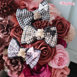 Fall In Love Bow by Wooflink dog bow, pet bow, dog charm, pet charm, fall in love bow, fall in love, wooflink, new dog, new pet, sales, dog sales, wooflink,