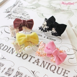Tweed & Velvet Hair Bow by Wooflink  susan lanci, puppia,wooflink, luxury dog boutique,tonimari,pet clothes, dog clothes, puppy clothes, pet store, dog store, puppy boutique store, dog boutique, pet boutique, puppy boutique, Bloomingtails, dog, small dog clothes, large dog clothes, large dog costumes, small dog costumes, pet stuff, Halloween dog, puppy Halloween, pet Halloween, clothes, dog puppy Halloween, dog sale, pet sale, puppy sale, pet dog tank, pet tank, pet shirt, dog shirt, puppy shirt,puppy tank, I see spot, dog collars, dog leads, pet collar, pet lead,puppy collar, puppy lead, dog toys, pet toys, puppy toy, dog beds, pet beds, puppy bed,  beds,dog mat, pet mat, puppy mat, fab dog pet sweater, dog sweater, dog winter, pet winter,dog raincoat, pet raincoat, dog harn