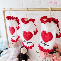 Be My Valentine Hoodie by Wooflink Super warm hoodies ?  Cute heart embroidery with logo  Easy matching with any bottoms ?  Hand wash with care     ? Alice (Fawn Chihuahua) Chest 27cm Back 21cm ? wearing Size 1  ? Samuel (Chocolate & White Chihuahua) Chest 33cm Back 25cm ? wearing Size 2